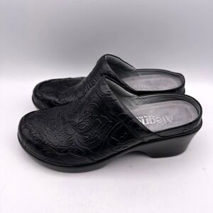 Alegria Black Embossed Floral Leather Clogs Womens 37 7-7.5 Mules Slip Resistant